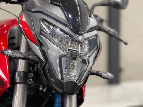 BAJAJ DOMINAR NS160