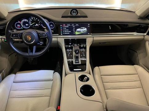 PORSCHE PANAMERA 4SEHY