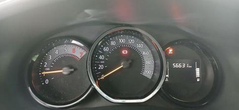 RENAULT SANDERO ZEN 1.0