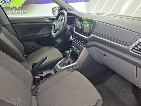 VOLKSWAGEN T-CROSS 1.0 200 TSI TOTAL FLEX AUTOM�TICO