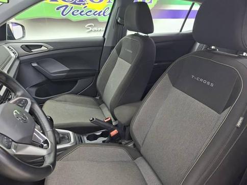 VOLKSWAGEN T-CROSS 1.0 200 TSI TOTAL FLEX AUTOM�TICO