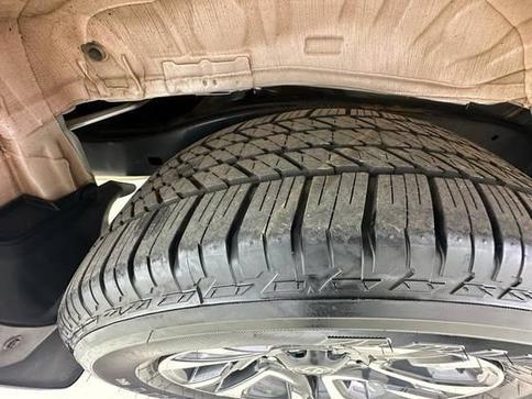 TOYOTA HILUX SW4 2.8 D-4D TURBO DIESEL SRX PLATINUM 7L 4X4 AUTOM�TICO
