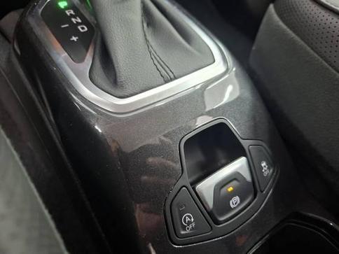 JEEP RENEGADE 1.3 T270 TURBO FLEX LONGITUDE AT6