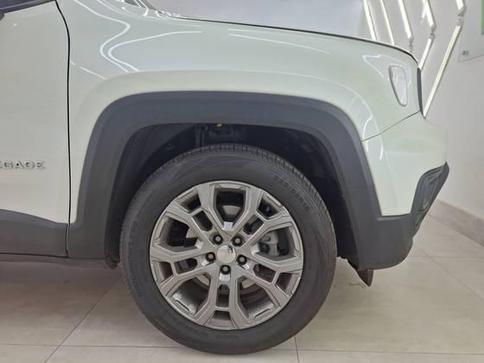 JEEP RENEGADE 1.3 T270 TURBO FLEX LONGITUDE AT6