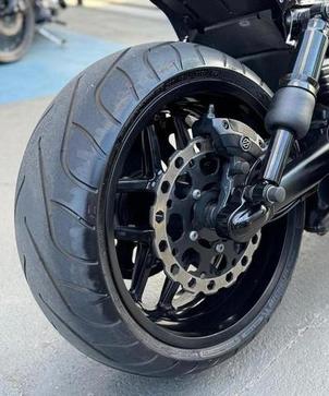 HARLEY-DAVIDSON VRSCDX