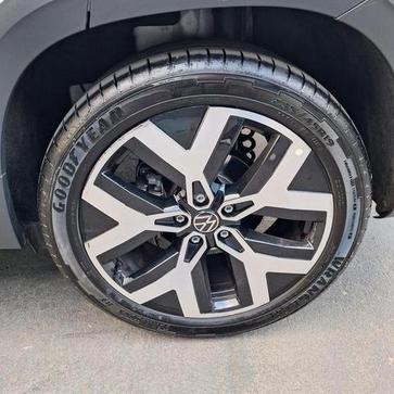 VOLKSWAGEN TAOS HIGHLINE 250 TSI