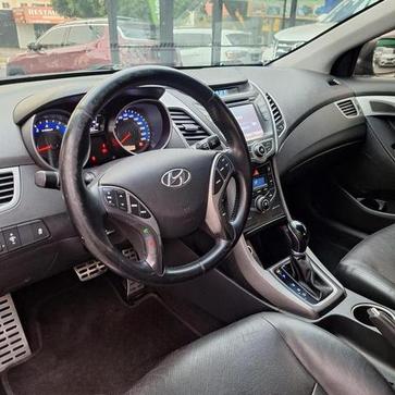 HYUNDAI ELANTRA GLS 2.0 16V FLEX AUT.
