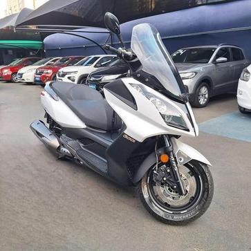 KYMCO DOWNTOWN 300