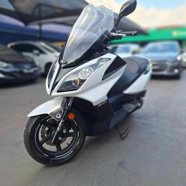 KYMCO DOWNTOWN 300