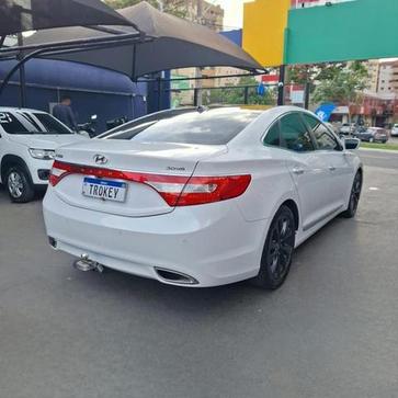 HYUNDAI AZERA 3.0 V6