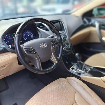 HYUNDAI AZERA 3.0 V6