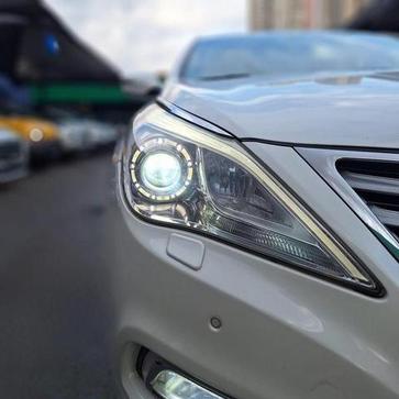 HYUNDAI AZERA 3.0 V6