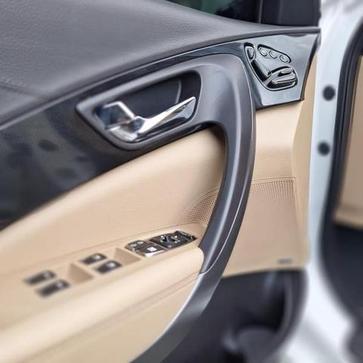 HYUNDAI AZERA 3.0 V6