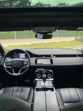 LAND ROVER EVOQUE P250FF SE RD