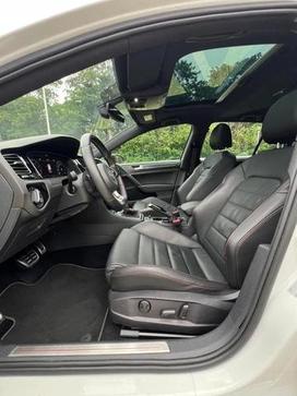 VOLKSWAGEN GOLF GTI AC