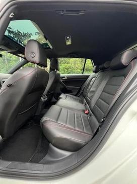 VOLKSWAGEN GOLF GTI AC
