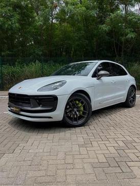 PORSCHE MACAN T