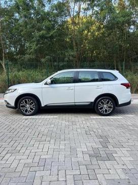 MITSUBISHI OUTLANDER 2.0