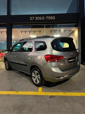 CHEVROLET SPIN 1.8L AT PREMIER