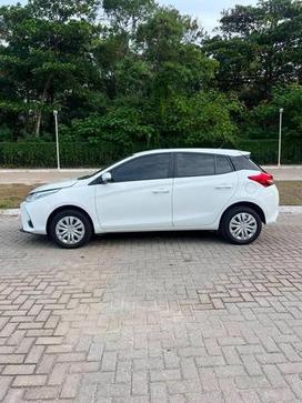 TOYOTA YARIS HA XL15