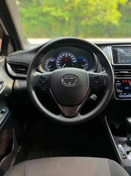 TOYOTA YARIS HA XL15