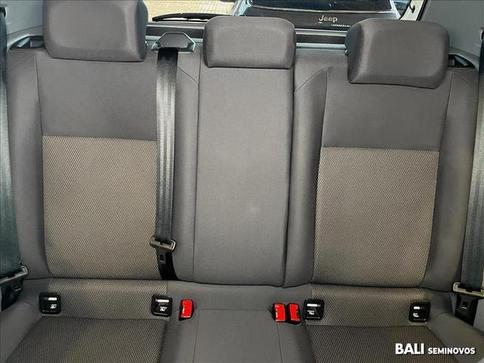 VOLKSWAGEN T-CROSS 1.0 200 TSI TOTAL FLEX AUTOM�TICO