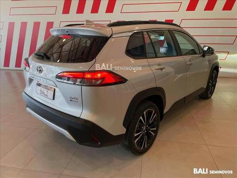TOYOTA COROLLA CROSS 1.8 VVT-I HYBRID FLEX XRX CVT
