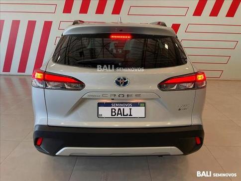 TOYOTA COROLLA CROSS 1.8 VVT-I HYBRID FLEX XRX CVT