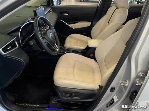 TOYOTA COROLLA CROSS 1.8 VVT-I HYBRID FLEX XRX CVT