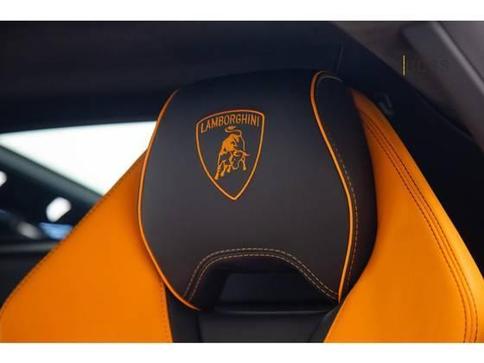 LAMBORGHINI HURAC�N 5.2 V10 GASOLINA LP 640 EVO LDF