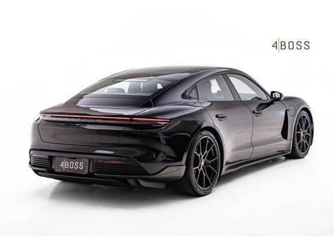 PORSCHE TAYCAN GTS EL�TRICO