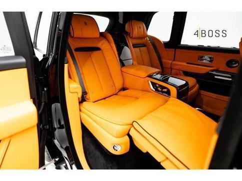ROLLS-ROYCE CULLINAN 6.7 V12 TURBO GASOLINA BLACK BADGE AUTOM�TICO