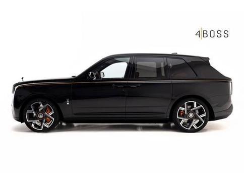 ROLLS-ROYCE CULLINAN 6.7 V12 TURBO GASOLINA BLACK BADGE AUTOM�TICO