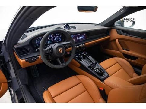 PORSCHE 911 3.6 24V H6 T-HYBRID CARRERA GTS PDK