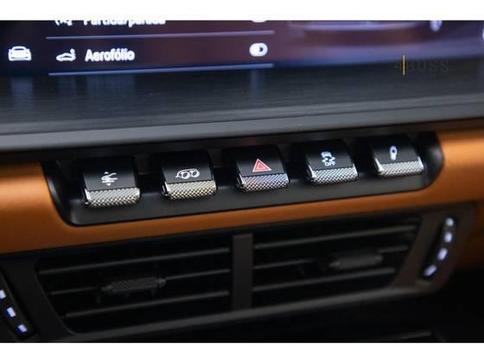 PORSCHE 911 3.6 24V H6 T-HYBRID CARRERA GTS PDK