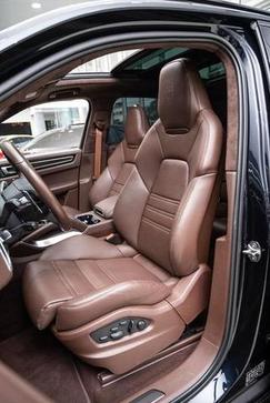 PORSCHE CAYENNE TURBO