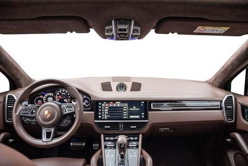 PORSCHE CAYENNE TURBO