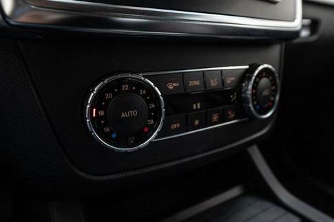 MERCEDES-BENZ ML350BLUETEC