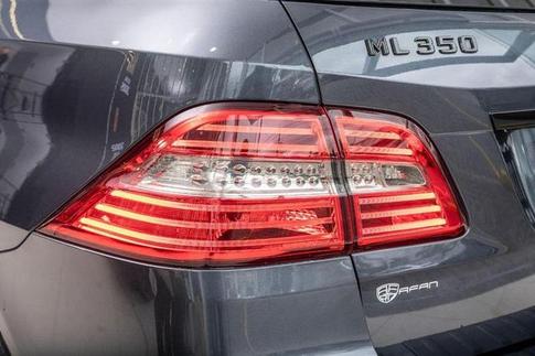 MERCEDES-BENZ ML350BLUETEC