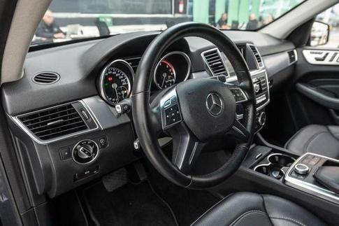 MERCEDES-BENZ ML350BLUETEC
