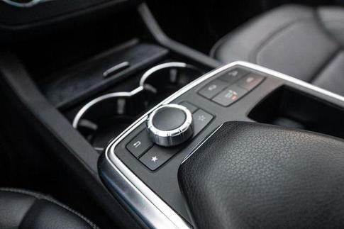 MERCEDES-BENZ ML350BLUETEC