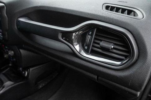 JEEP RENEGADE LGTD T270