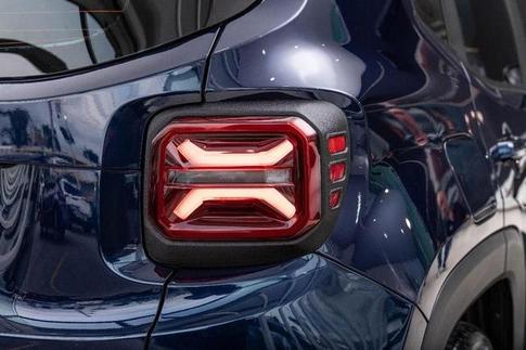 JEEP RENEGADE LGTD T270