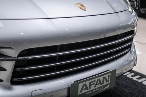 PORSCHE CAYENNE PHEV