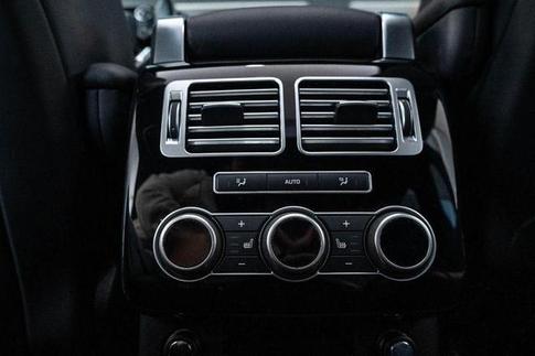 LAND ROVER LR RROVER SDV8 VOGUESE