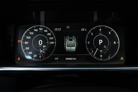 LAND ROVER LR RROVER SDV8 VOGUESE