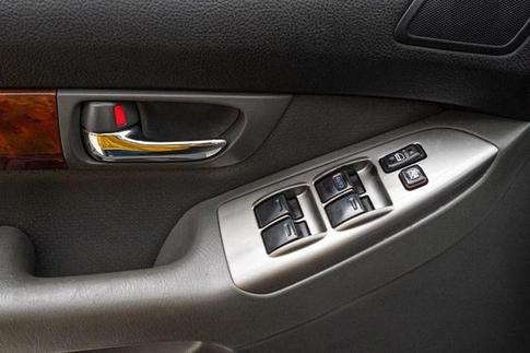 TOYOTA LAND CRUISER PR