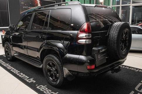 TOYOTA LAND CRUISER PR