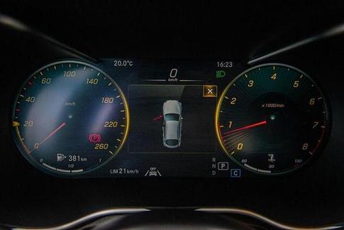 MERCEDES-BENZ GLC300 4M CO