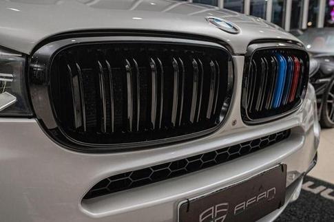 BMW X5 M50D